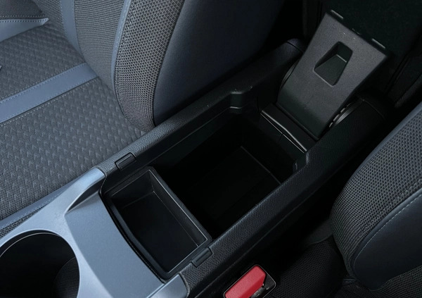 Peugeot 2008 cena 75900 przebieg: 169773, rok produkcji 2021 z Suchedniów małe 742